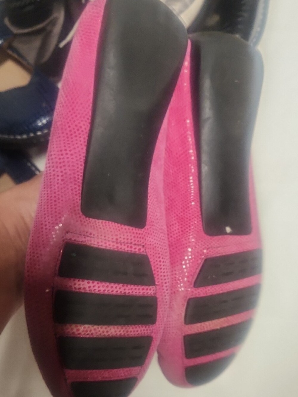 Vaneli Fuchsia Textured Slip-On Moccasins - Picture 3 of 8